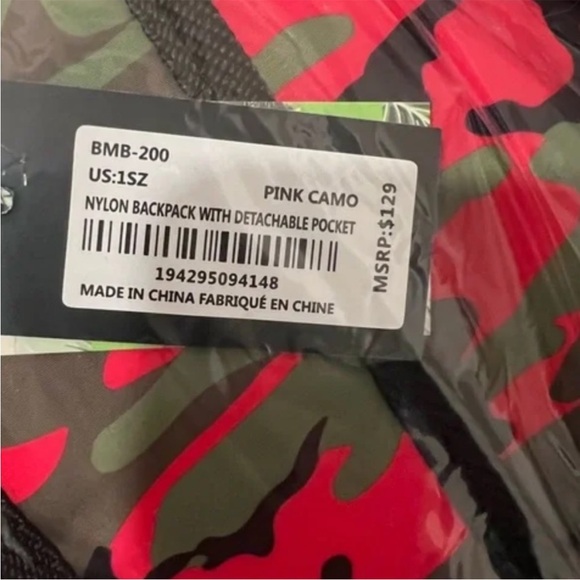 NWT RETAIL$129 Badgley Mishka 2-in-one Backpack and Fanny Pack - Picture 3 of 3